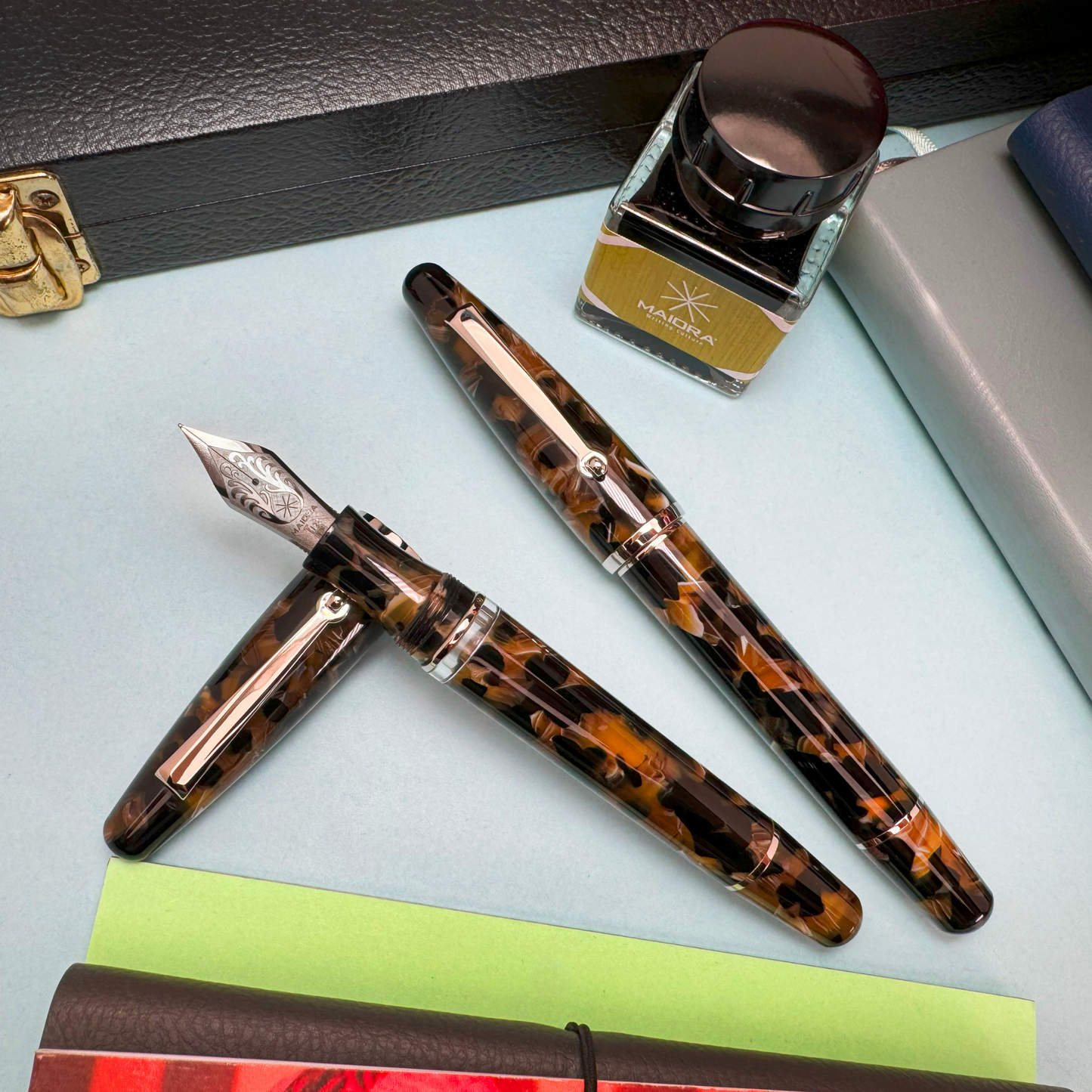 Maiora Ultra Ogiva Ti 22 Gea Mother Earth #8 Titanium Fountain Pen