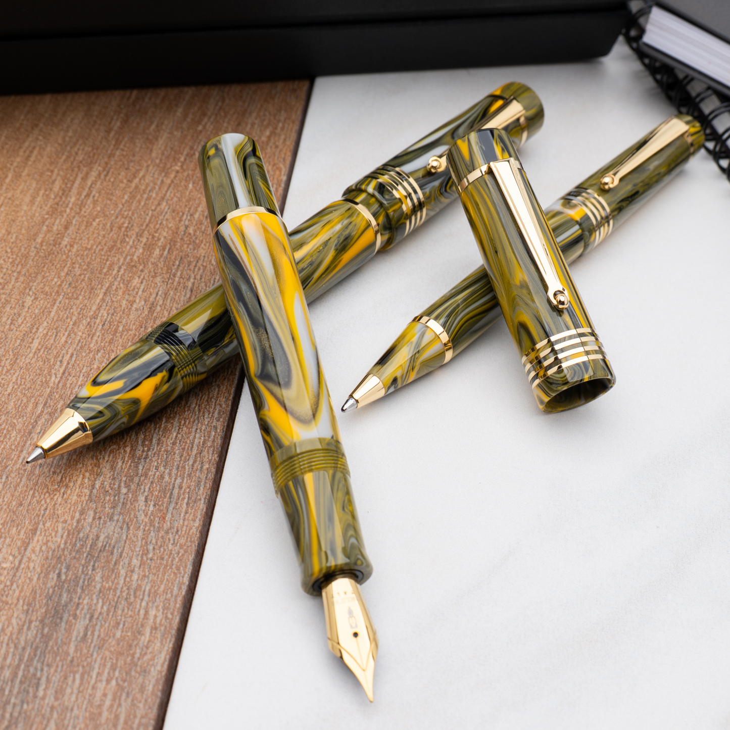 Delta Neo Gallery Marigold Gold Trim - Fountain Pen
