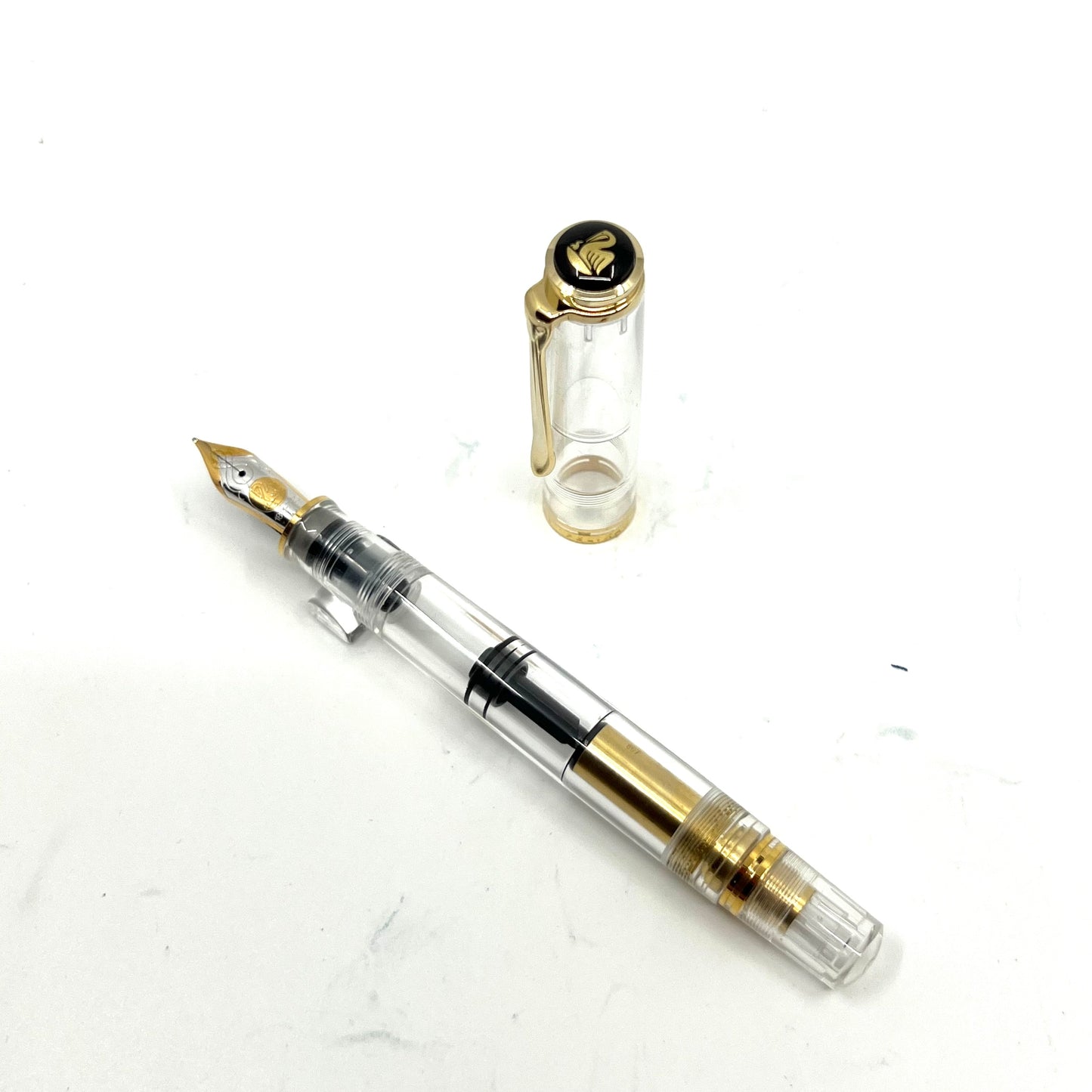 Pelikan Souverän M800 Clear Demonstrator - Fountain Pen