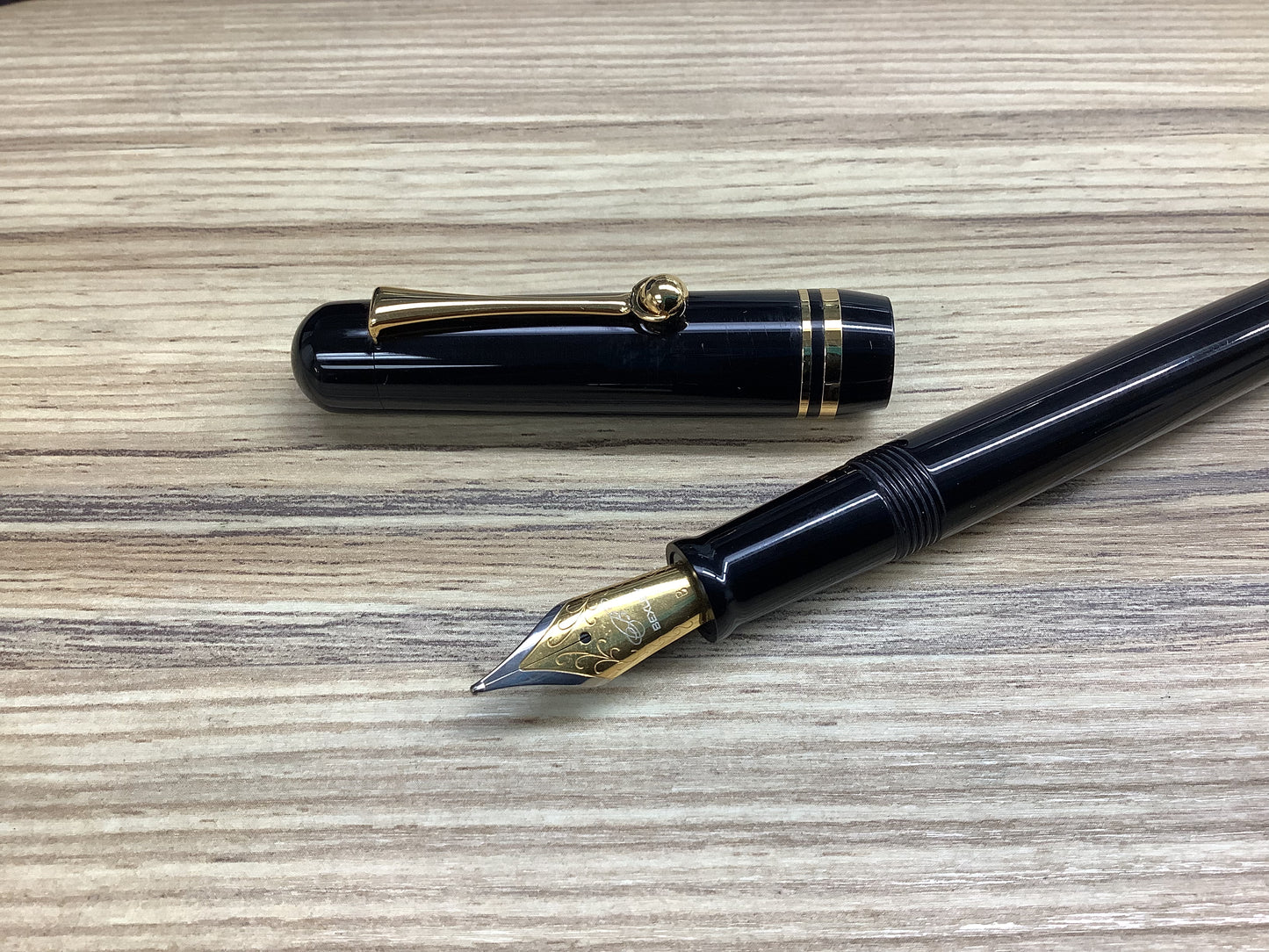 Bexley Admiral Collection 2909 Custom Black Steel Nib - Fountain Pen