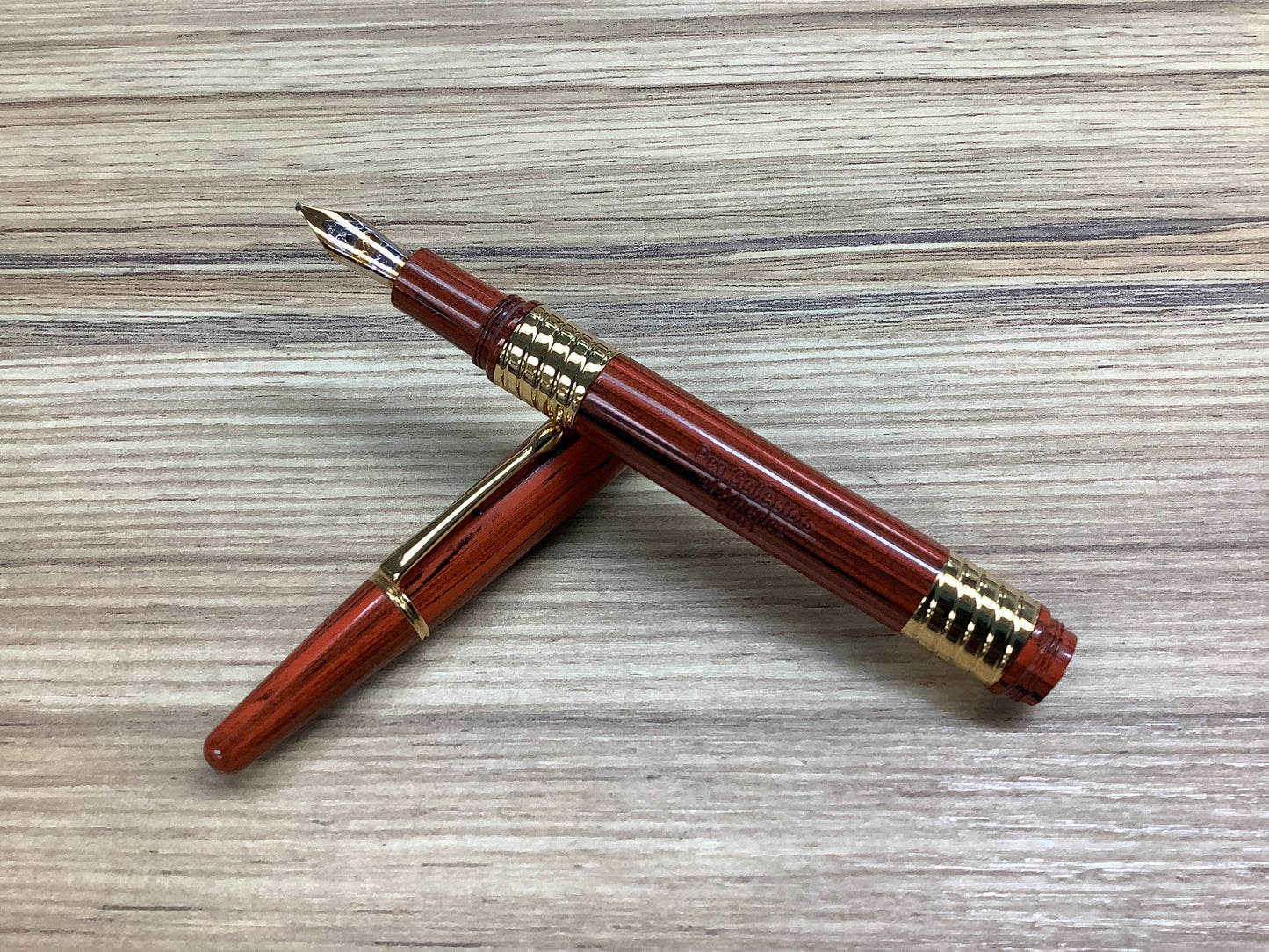 Pen Collectors of America 2001 Limited Edition Redwood Two Tone 18k Gold Nib - Fountain Pen