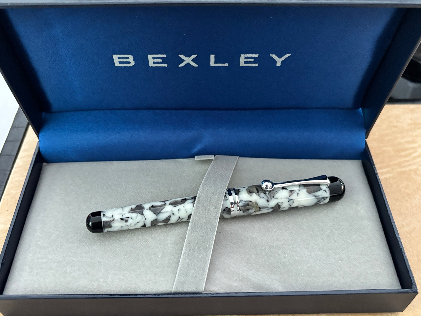 Bexley Admiral Collection Gunsmoke Grey Steel Nib - Fountain Pen