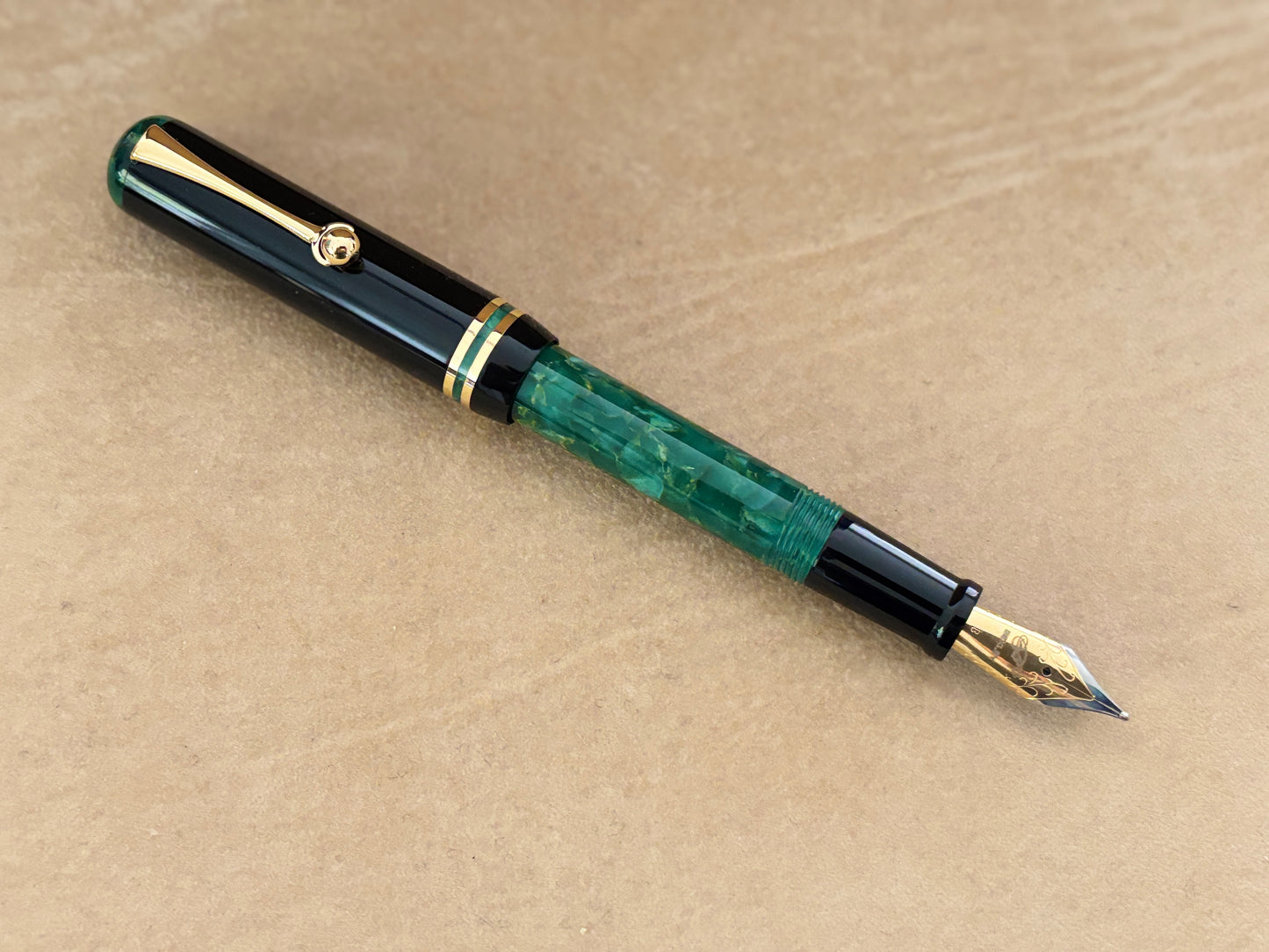 Bexley The Ohio Cities Columbus Green Steel Nib - Fountain Pen
