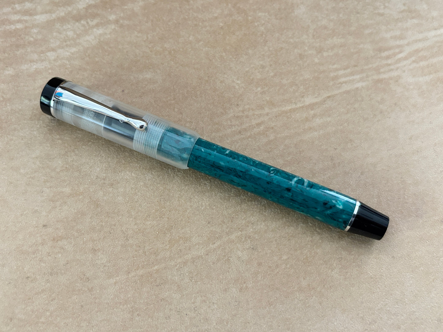 Bexley Deluxe Green Jade with Clear Demo Cap 18k Gold Nib - Fountain Pen