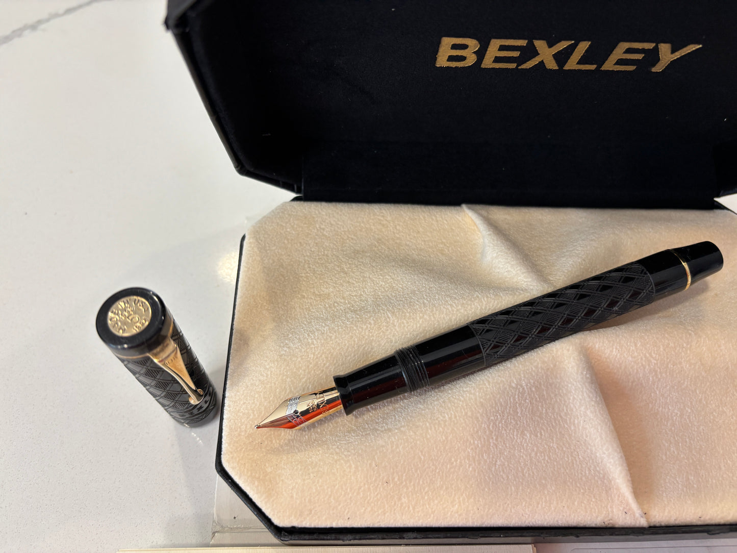 Bexley Black Chased Ebonite 5th Anniversary 1993-1998 (047/500) - Fountain Pen