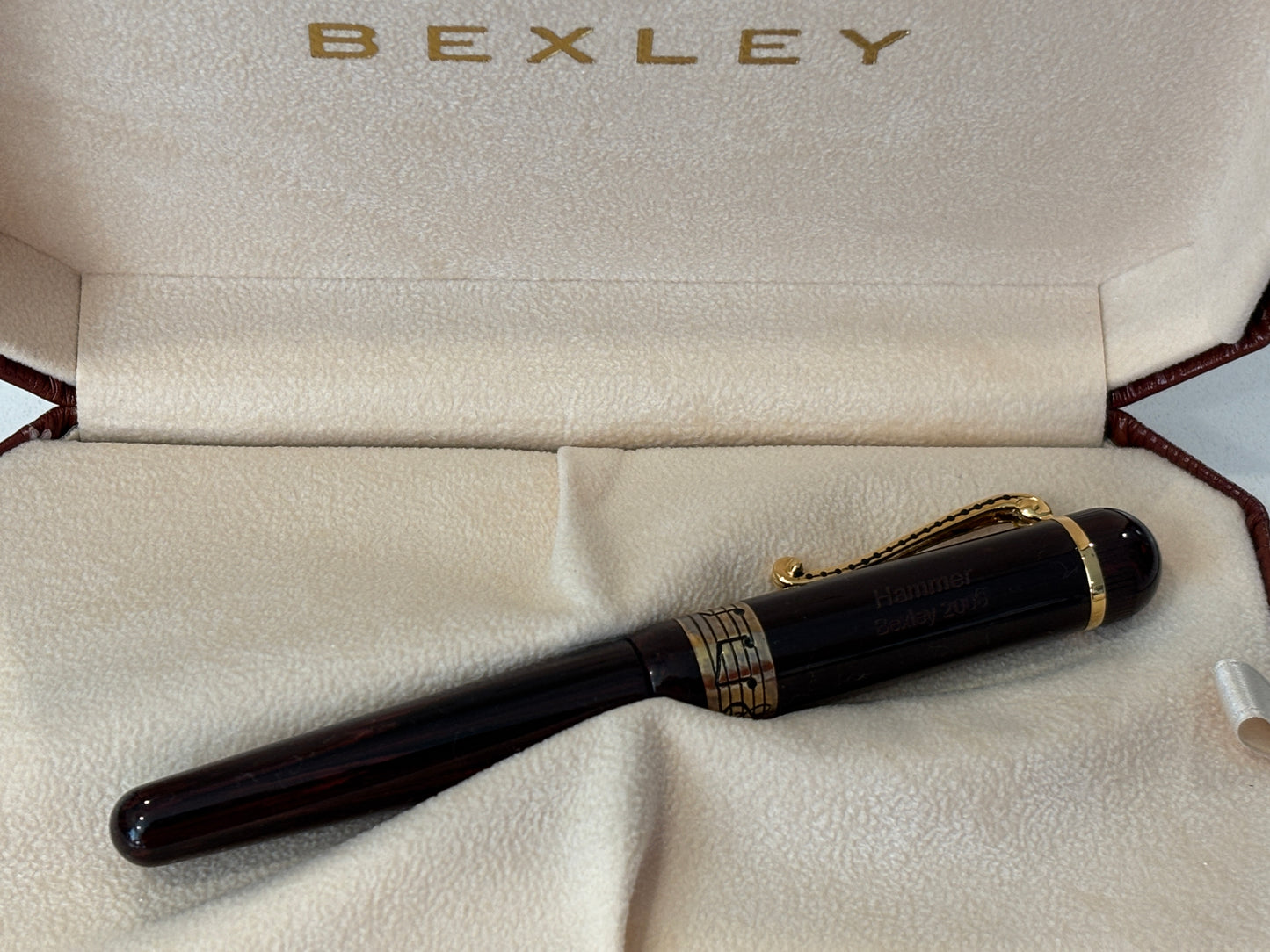 Bexley Stradivarius Hammer Ebonite Rosewood (Circa 2006) - Fountain Pen