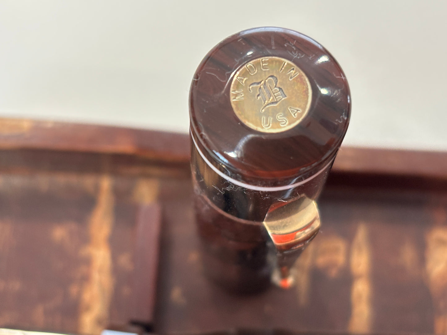 Bexley Giant Swirl Burgundy With White Bands - Fountain Pen