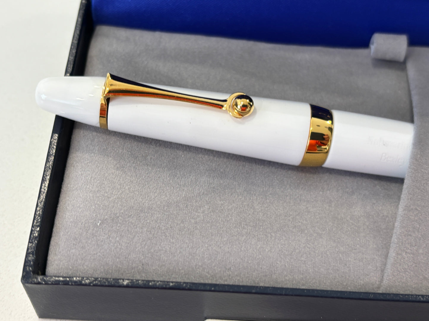 Bexley Submariner Grande White Gold Trim (Circa 2014)