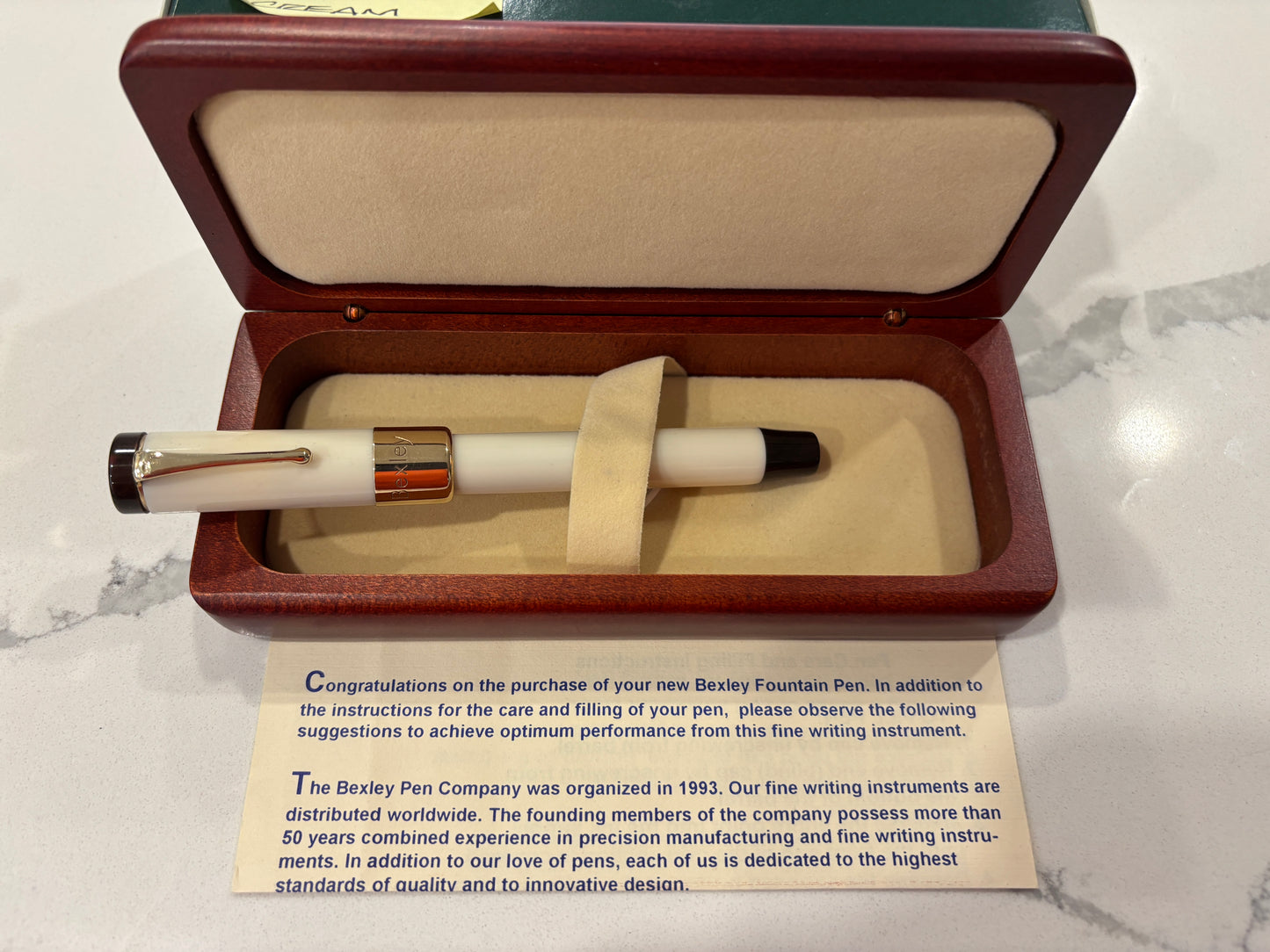 Bexley Deluxe Cream Limited Edition 070/250 (Circa 1994) - Fountain Pen