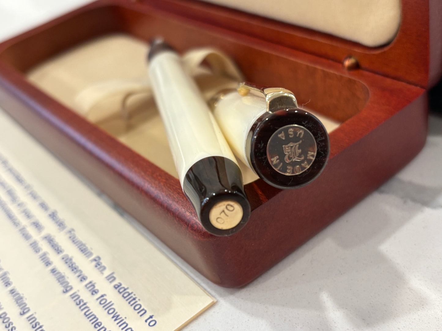 Bexley Deluxe Cream Limited Edition 070/250 (Circa 1994) - Fountain Pen