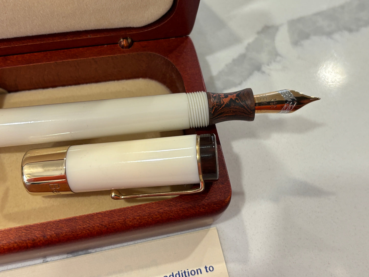 Bexley Deluxe Cream Limited Edition 070/250 (Circa 1994) - Fountain Pen