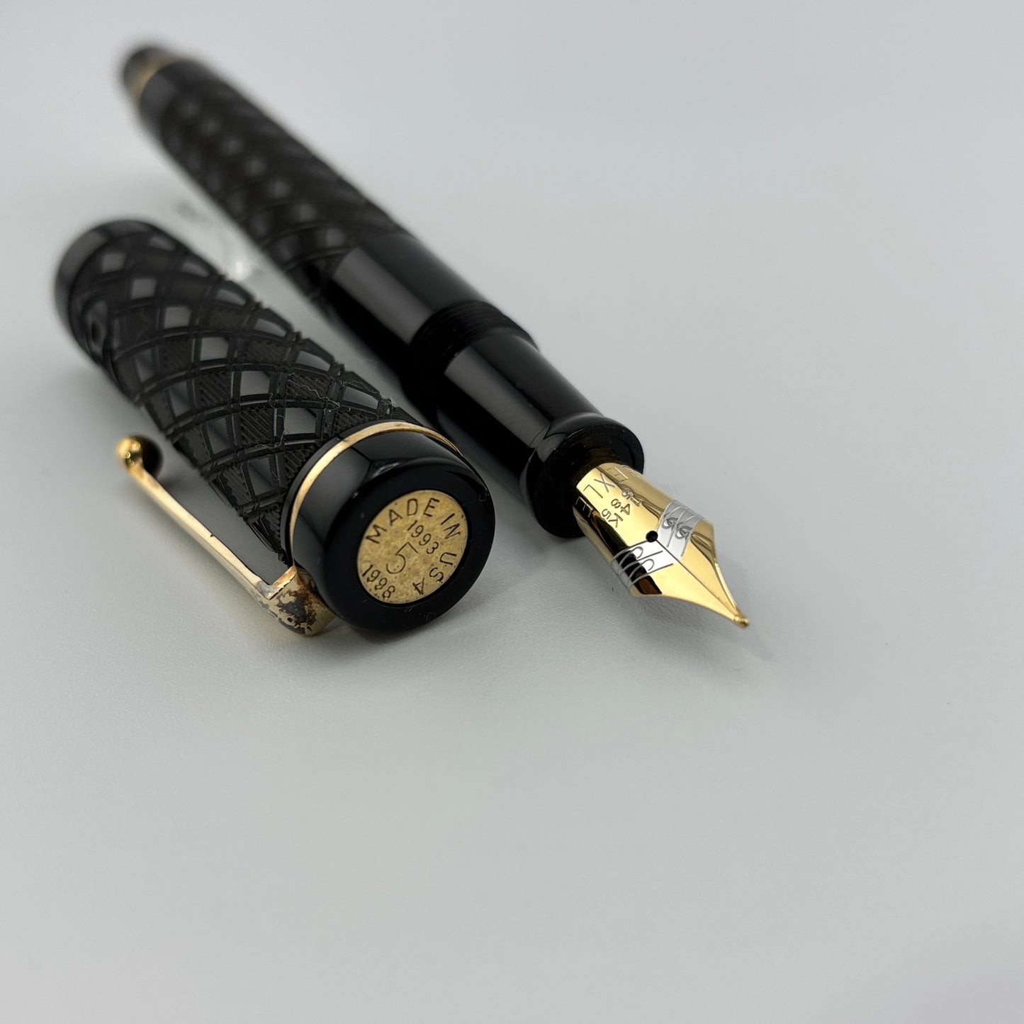 Bexley Ebonite Black Chased Crossed Lines 5th Anniversary (Circa 1998) - Fountain Pen