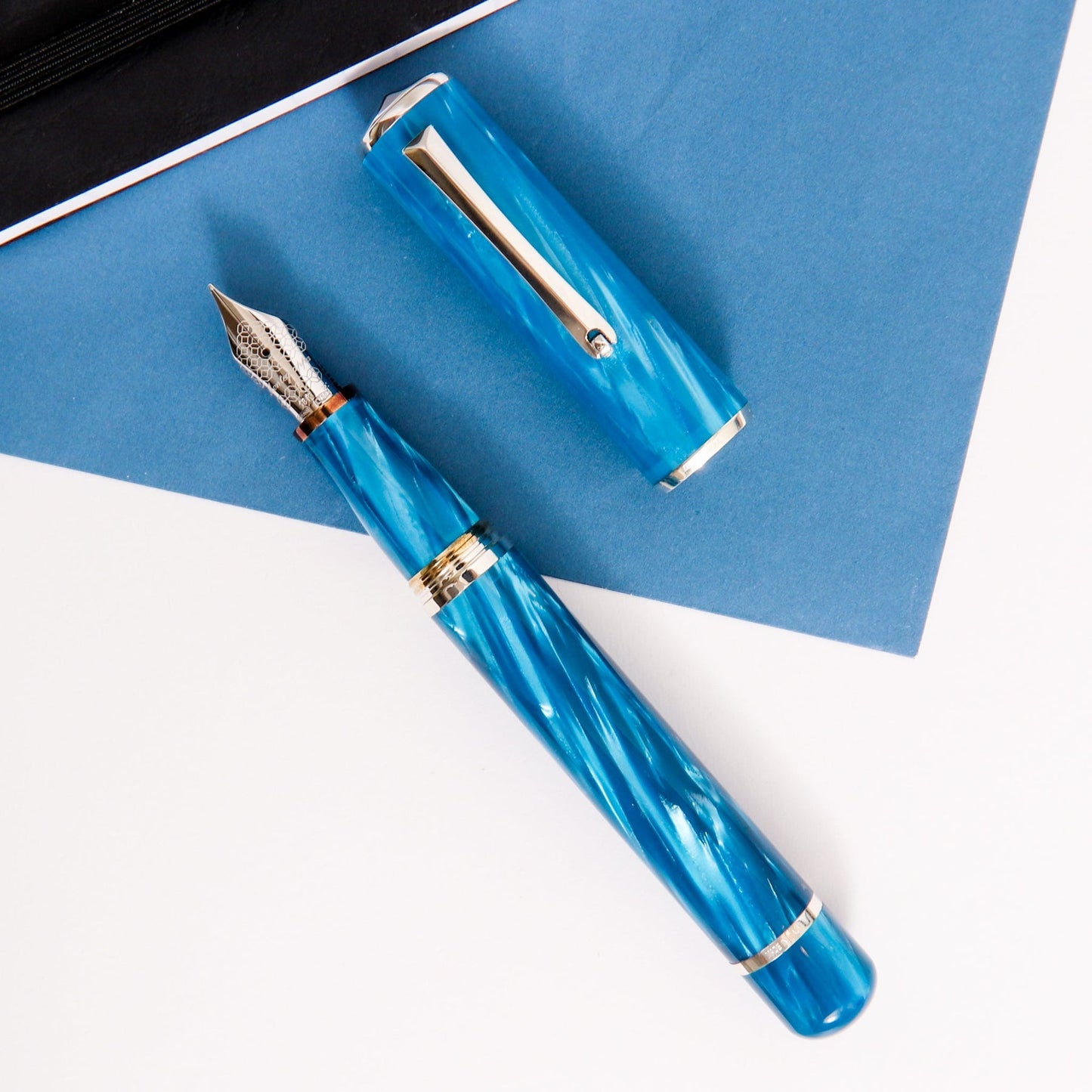 Montegrappa Celluloid Masters Arte Turquoise