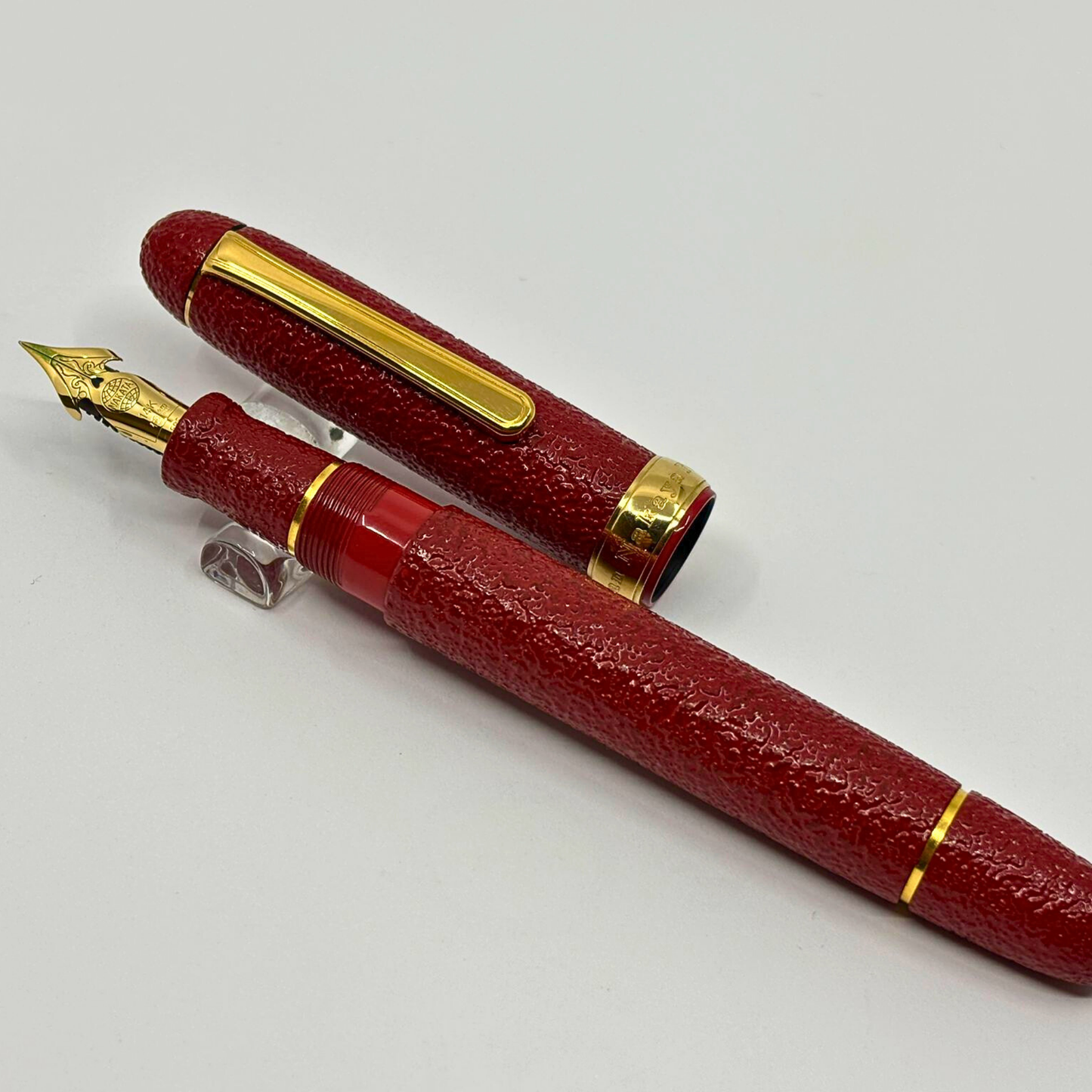 Nakaya Portable Writer Ishime-Kanshitsu Aka-tamenuri with Gold Ring - Fountain Pen