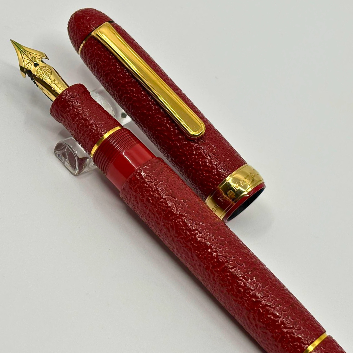 Nakaya Portable Writer Ishime-Kanshitsu Aka-tamenuri with Gold Ring - Fountain Pen
