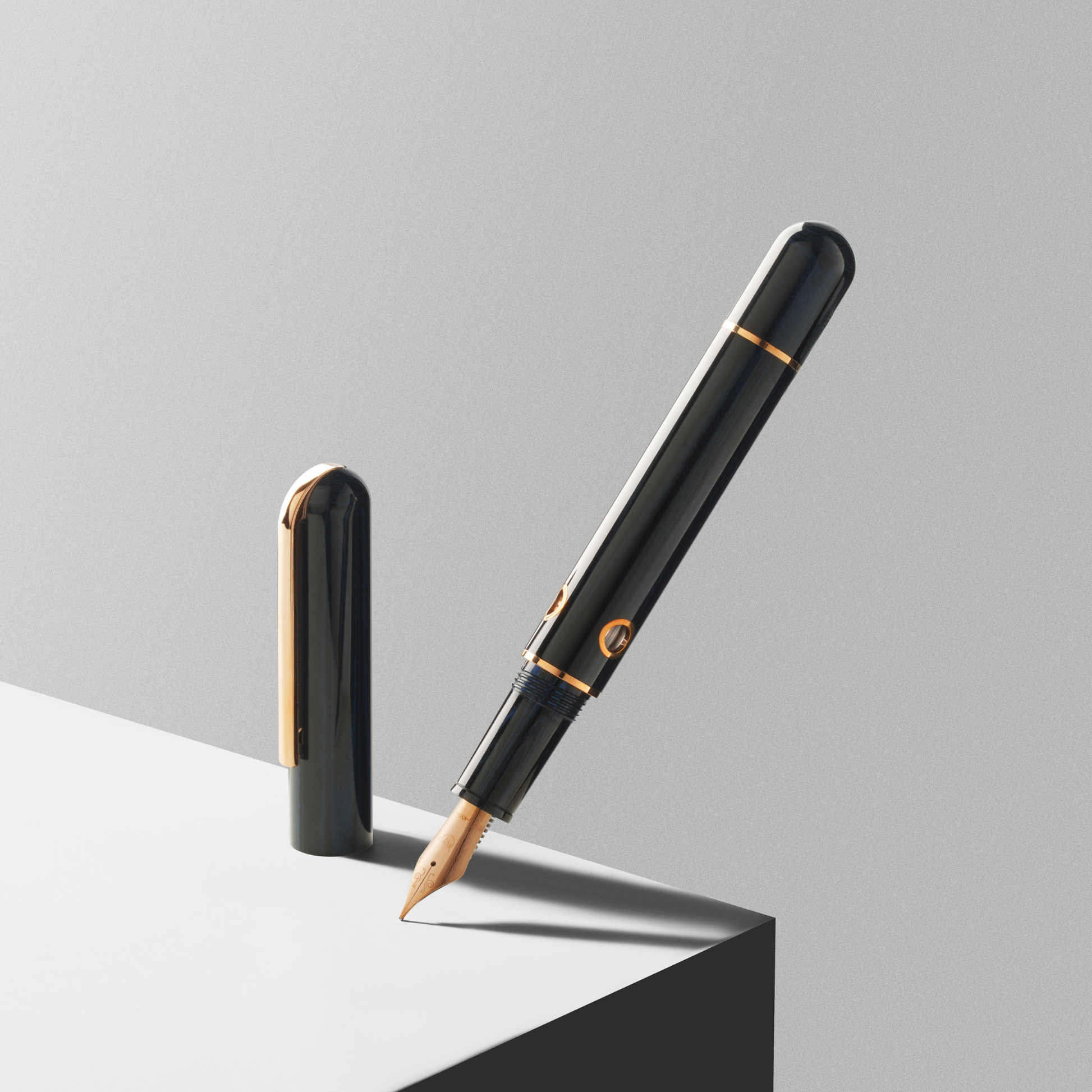 Nahvalur Nautilus Blue Maylandia Collection