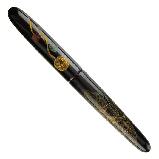 Nakaya Portable Cigar Chinkin Cat With Wool Balls