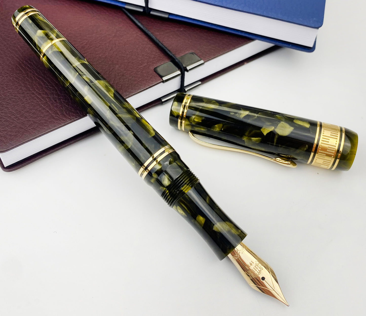 Nettuno Superba Resin Gold