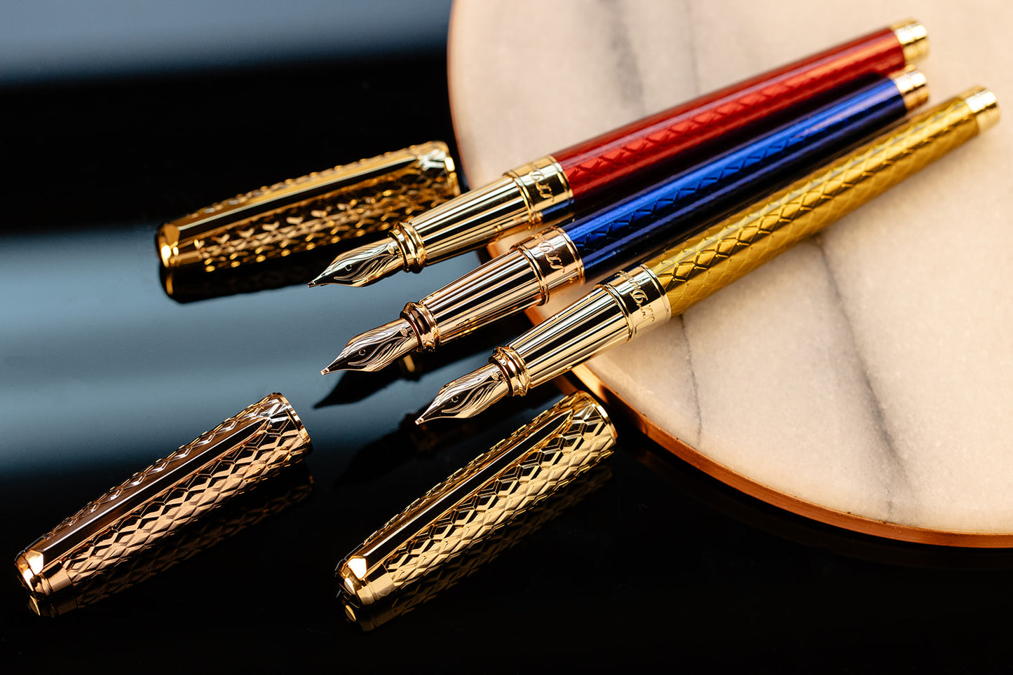 S.T. Dupont Line D Eternity Burgundy & Gold