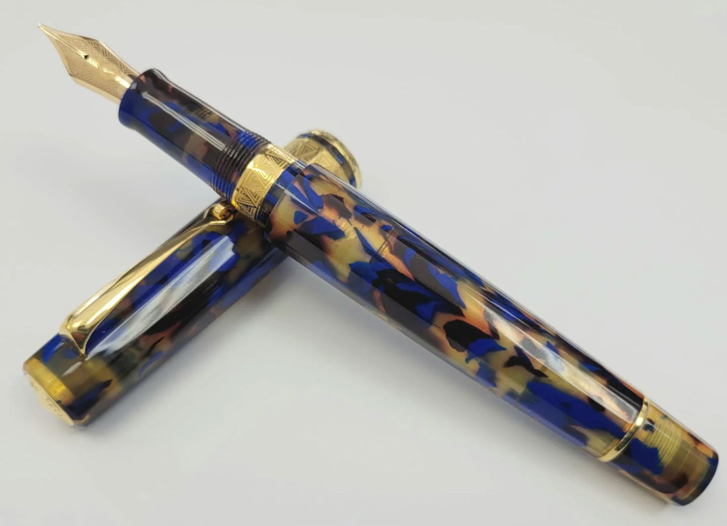 ASC Gladiatore Medio Bespoke Blue Lucens Celluloid