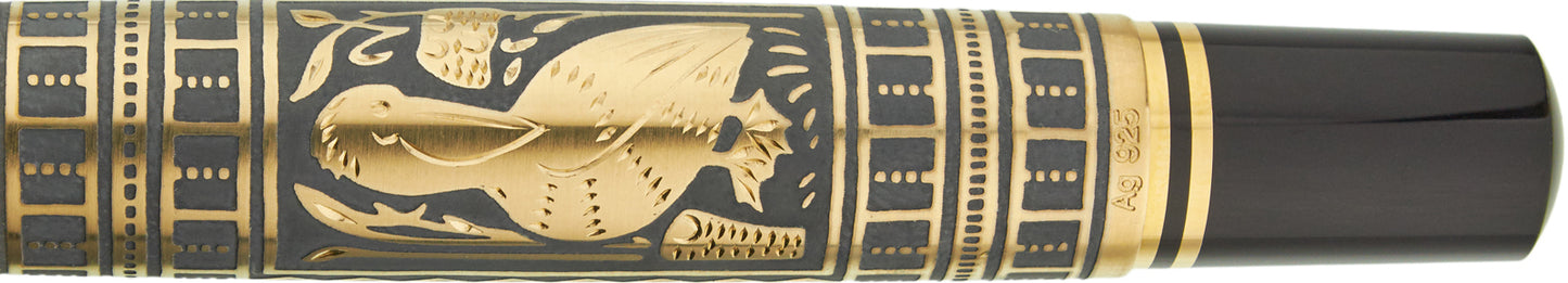 Pelikan Toledo M900 Black - nibs.com
