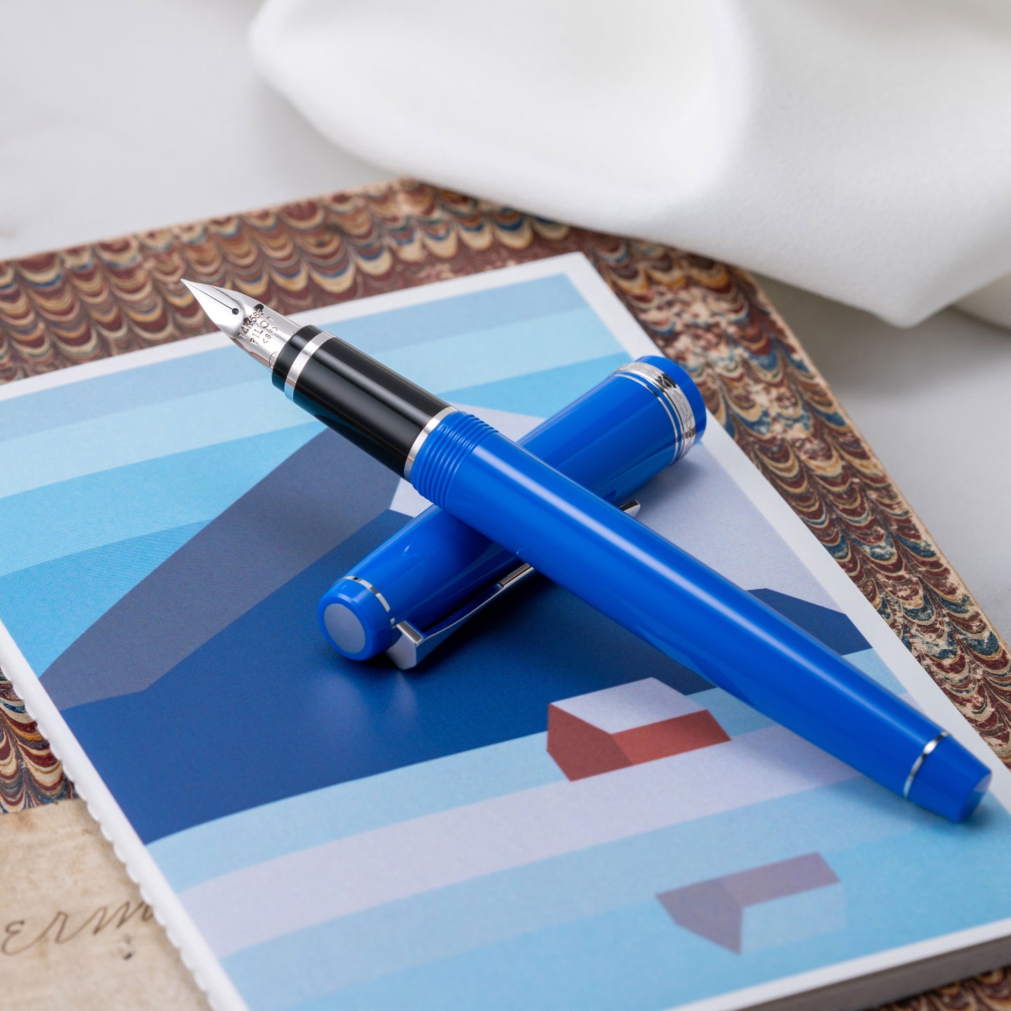 Pilot Falcon Resin Blue Rhodium - nibs.com