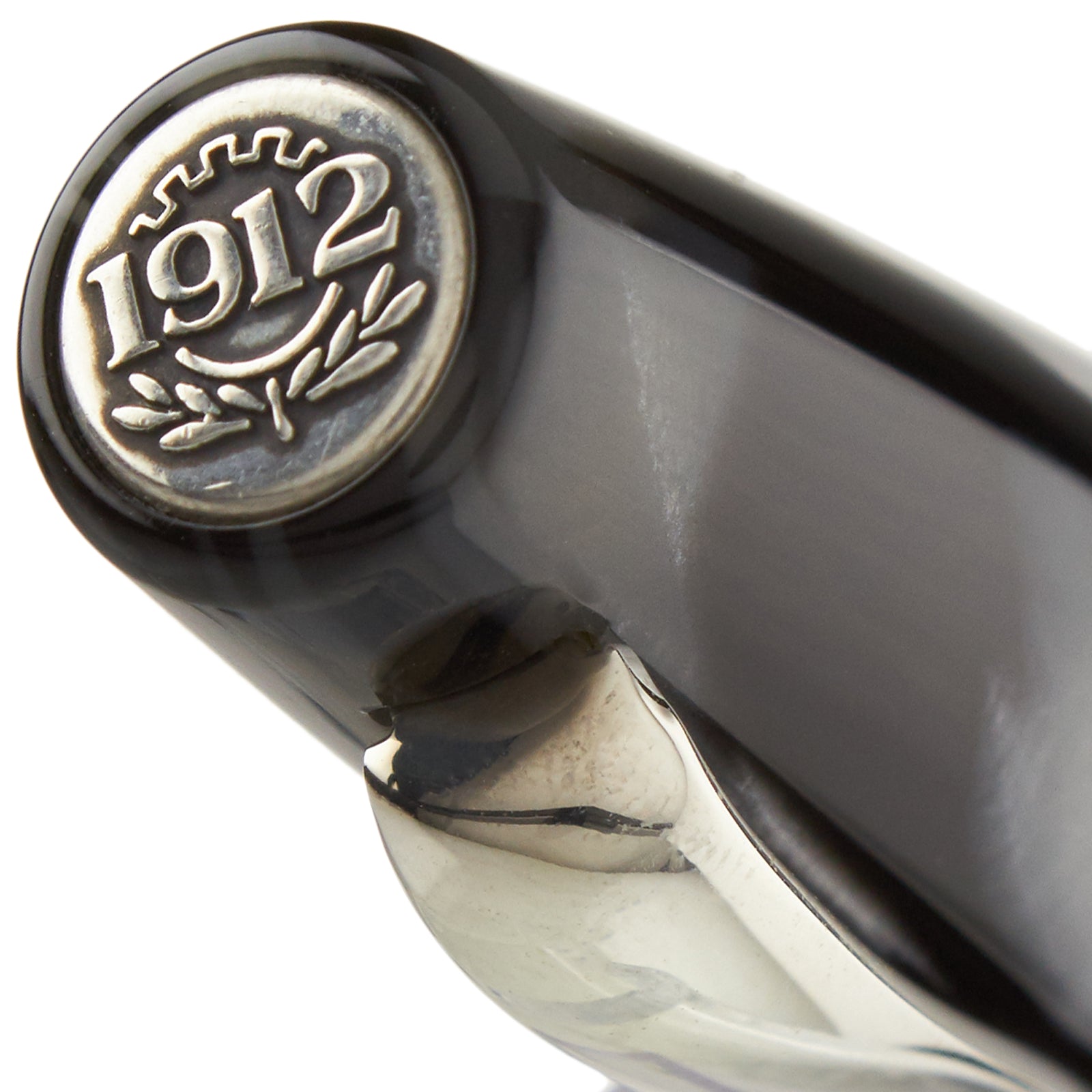 Montegrappa Extra 1930 Black & White - nibs.com
