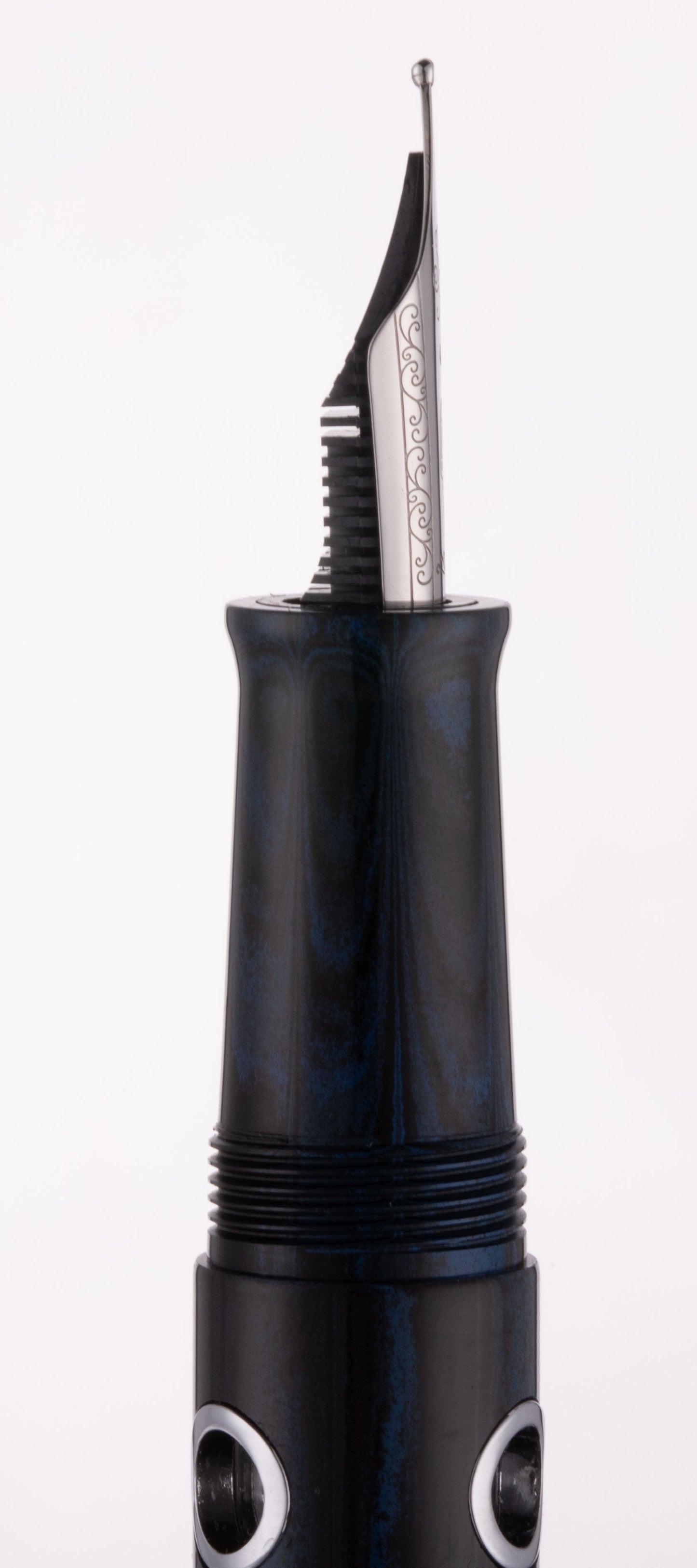 Narwhal Nautilus Maylandia Blue Ebonite Steel - nibs.com