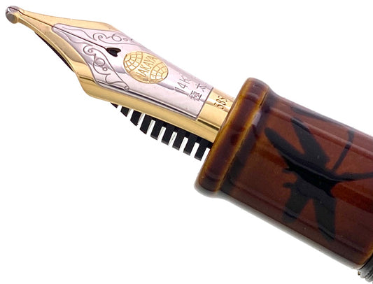 Nakaya Portable Cigar Byakudan-Nuri with Yakou Maki-e Akitsu-shima - nibs.com