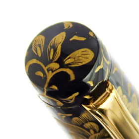 Nakaya Piccolo Writer Housoge Black Gold - nibs.com