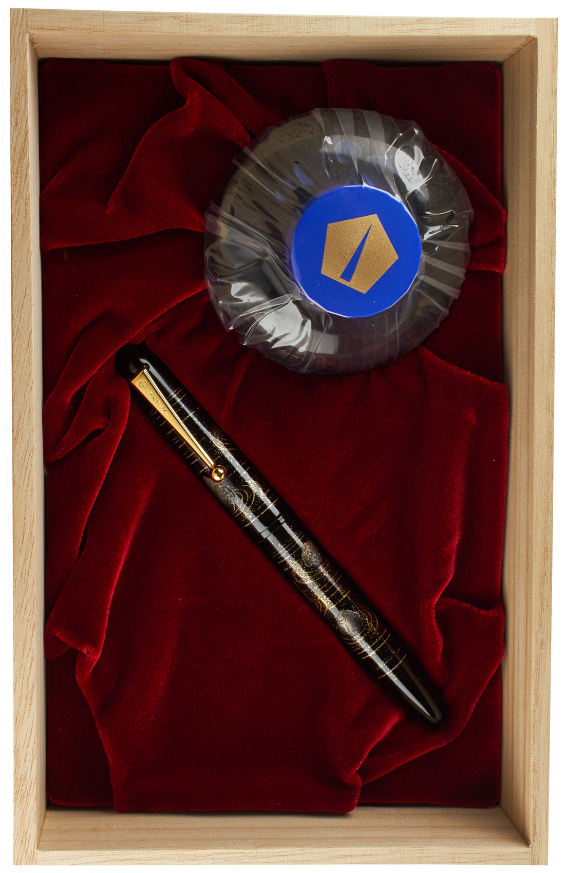 Namiki Yukari Rock Garden - nibs.com