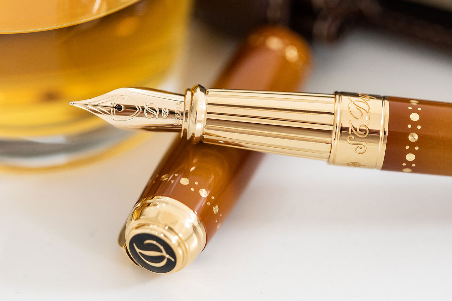 S.T. Dupont Line D Large Derby Gold - nibs.com