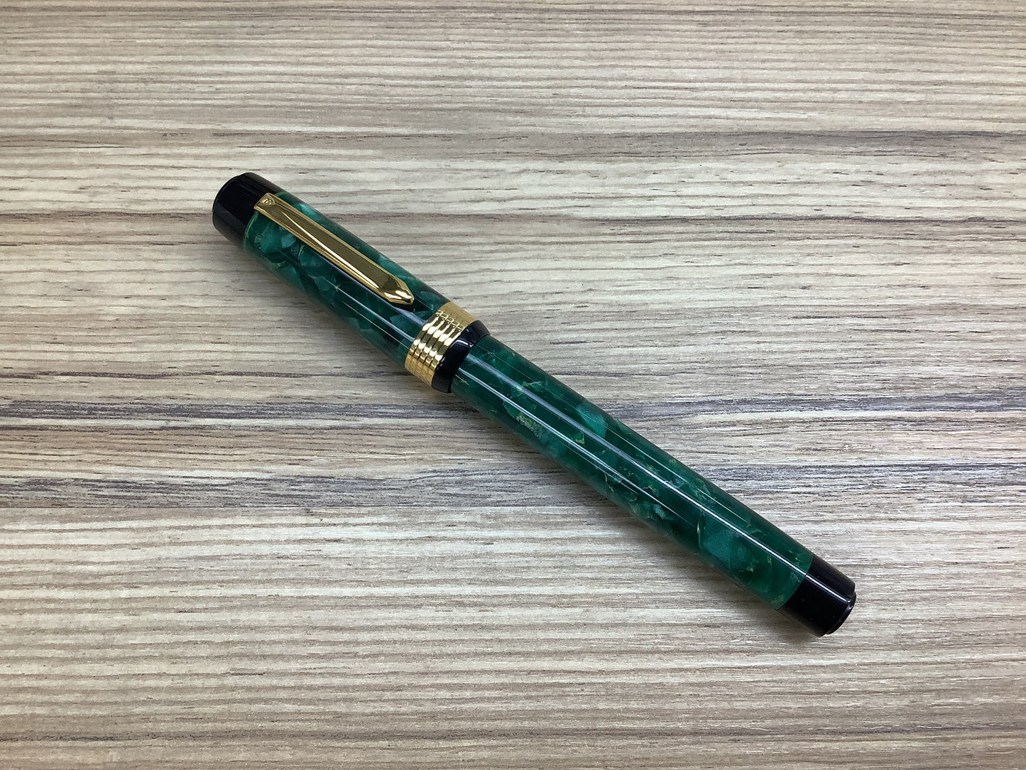 Bexley Patriarch Collection Green Steel Nib - Fountain Pen
