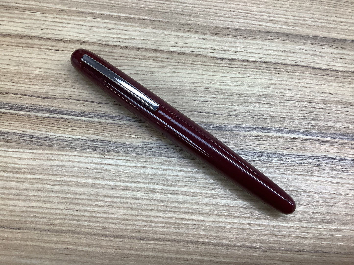 Bexley Imperial International Burgundy Steel Nib - Fountain Pen