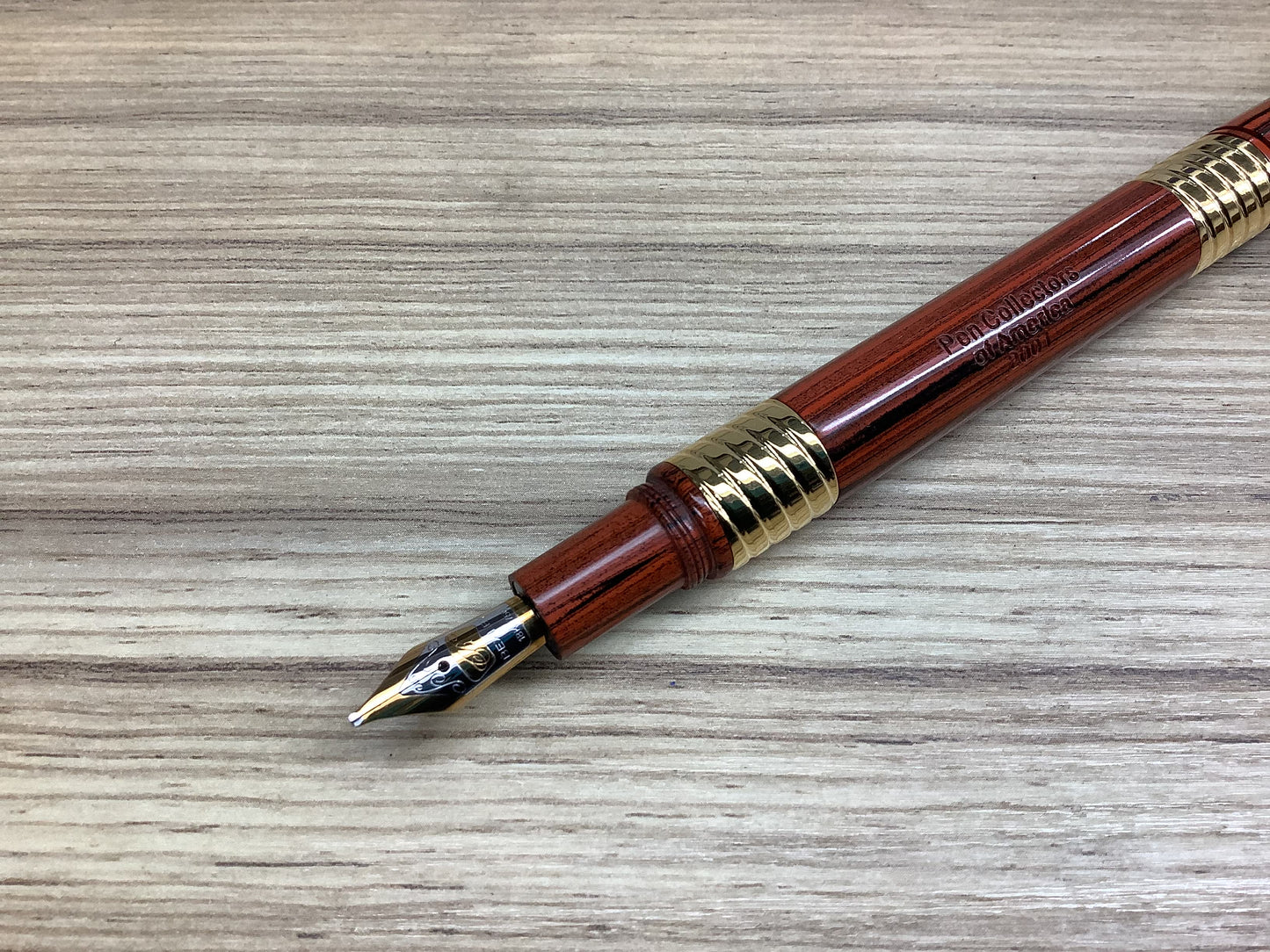 Pen Collectors of America 2001 Limited Edition Redwood Two Tone 18k Gold Nib - Fountain Pen