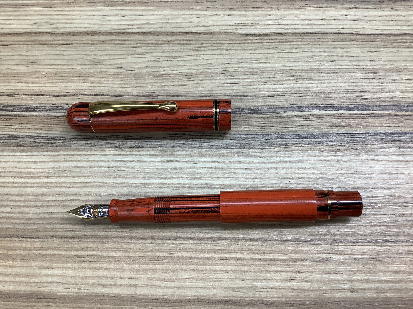 Bexley Redwood Ebonite Two Tone 18k Gold Nib - Fountain Pen