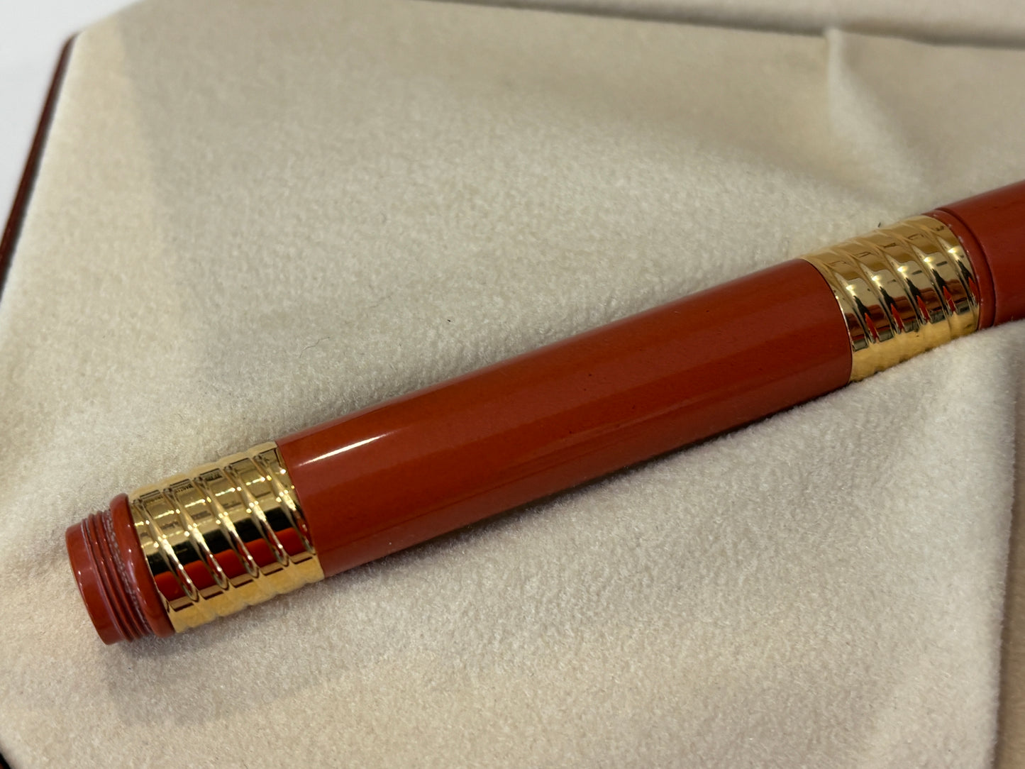 Bexley Taper Cap Orange Ebonite Gold Trim (Circa 2001) - Fountain Pen