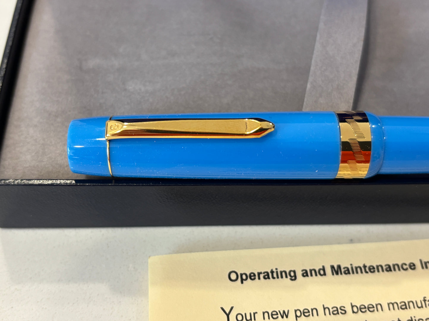 Bexley Armed Services Air Force Blue With Emblem - Fountain Pen