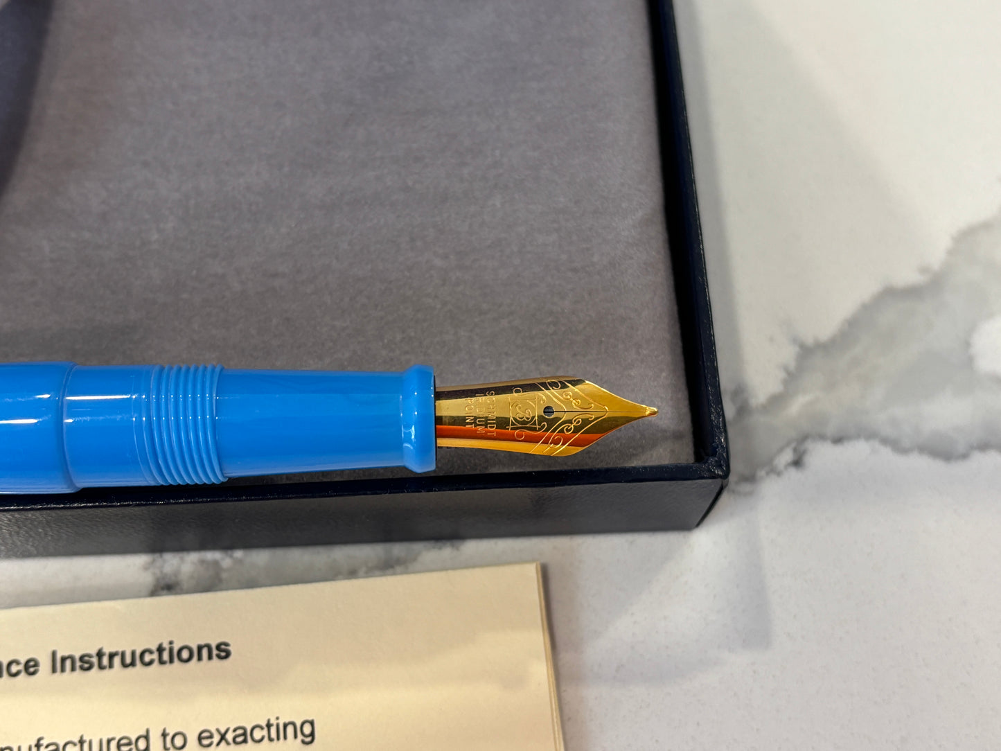 Bexley Armed Services Air Force Blue With Emblem - Fountain Pen