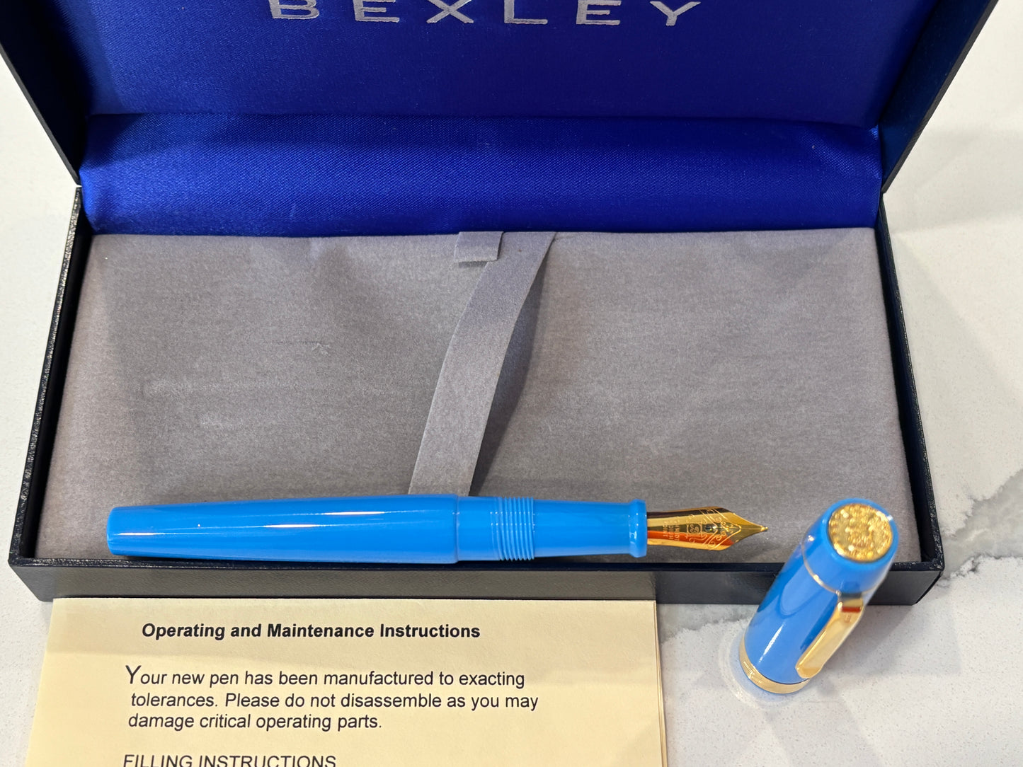 Bexley Armed Services Air Force Blue With Emblem - Fountain Pen