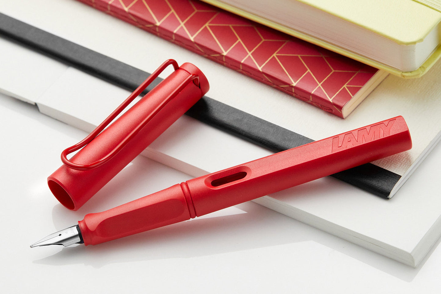 Lamy Safari Strawberry