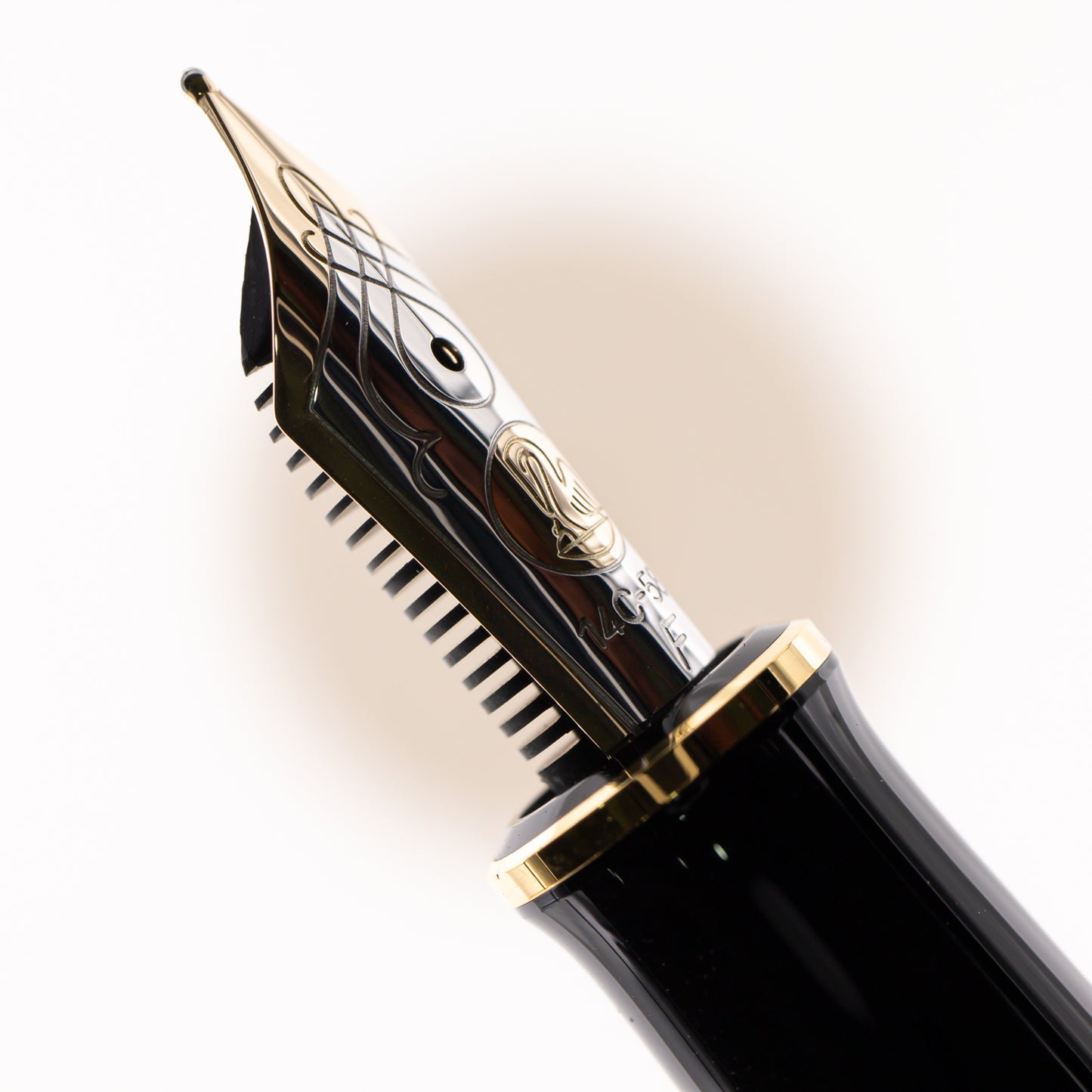 Pelikan Souverän M600 Black Green - Fountain Pen
