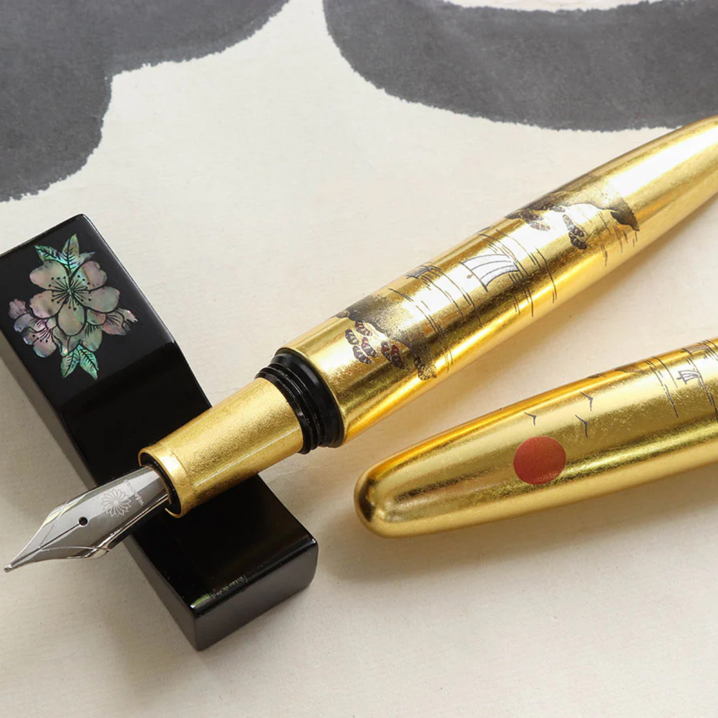 Wancher Dream Pen Rising Sun Maki-e Sansui Fountain Pen