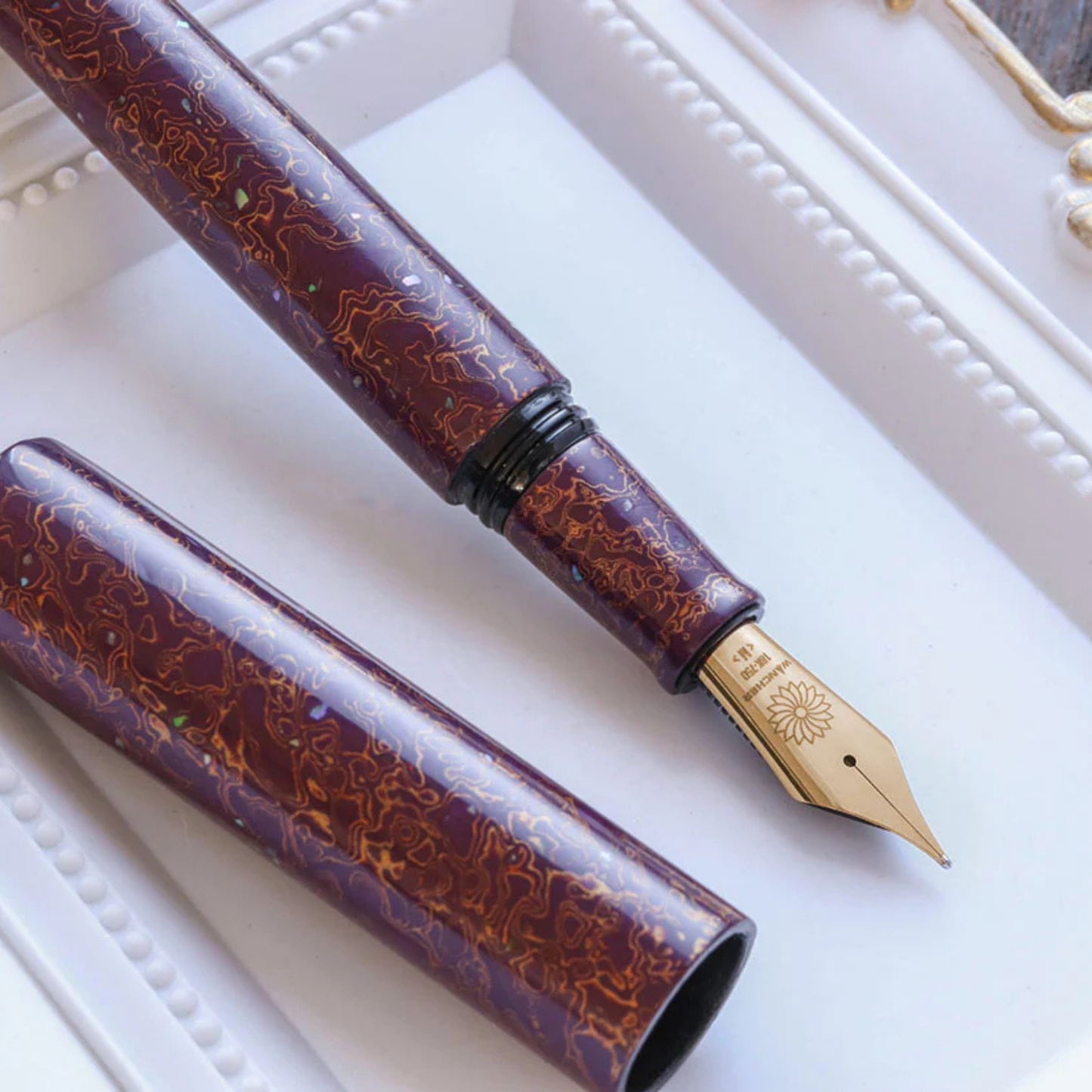 Wancher Sekai Saihi Urushi Murasaki-age Raden Fountain Pen
