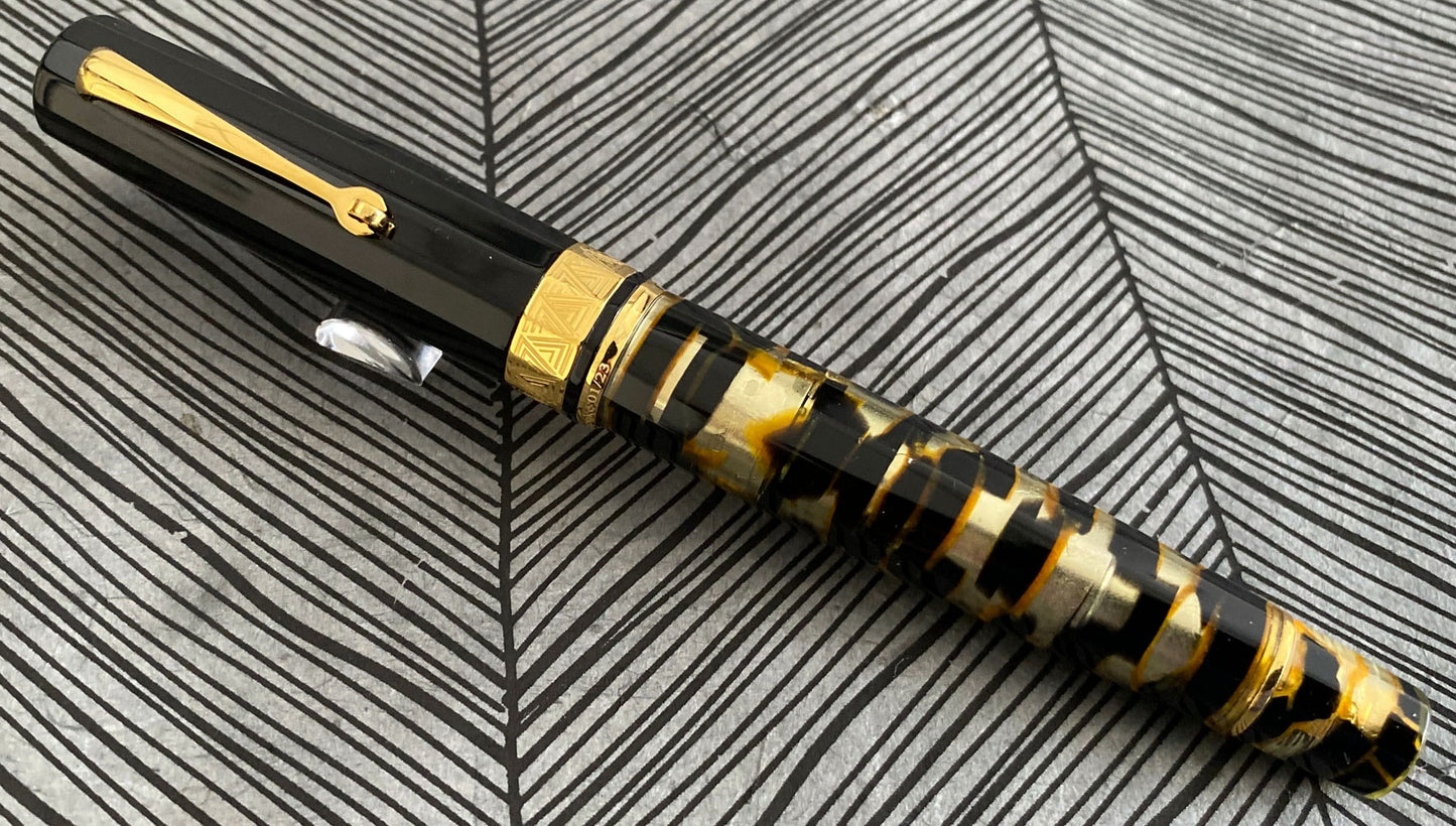 ASC Gladiatore Medio Bespoke Black Lucens Celluloid
