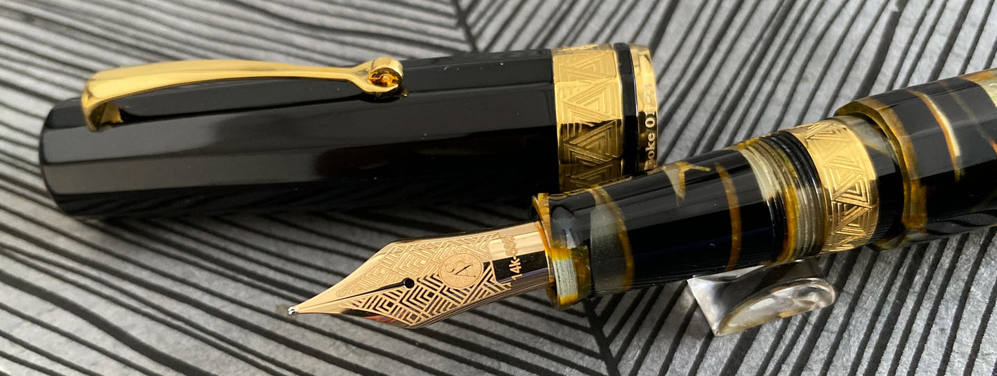 ASC Gladiatore Medio Bespoke Black Lucens Celluloid