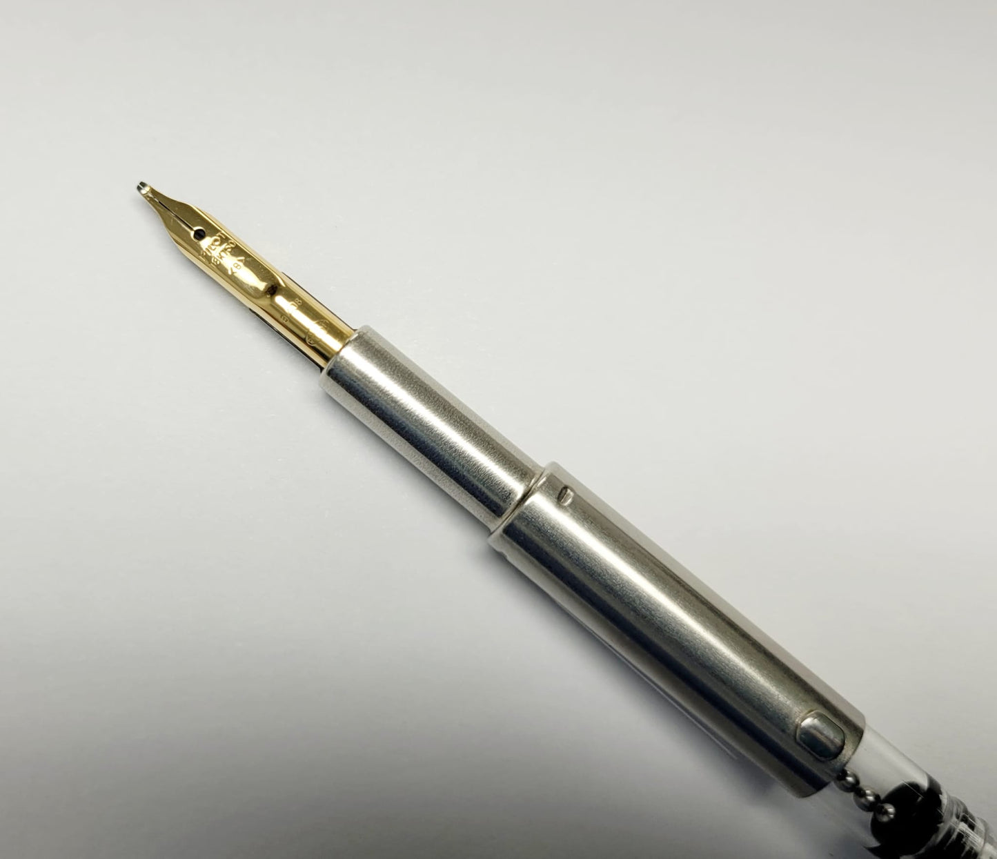 Pilot Vanishing Point Nib Unit Gold - Left Oblique