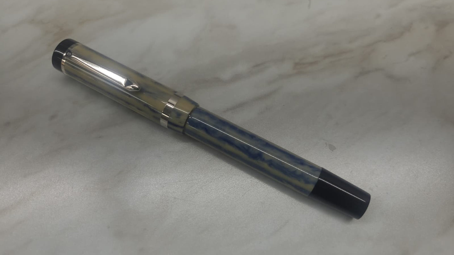 Bexley Corona Collection Blueberry Cream Gold Nib - Fountain Pen