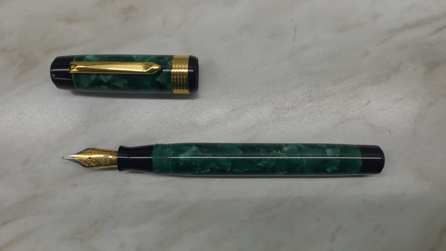 Bexley Patriarch Collection Green Steel Nib - Fountain Pen