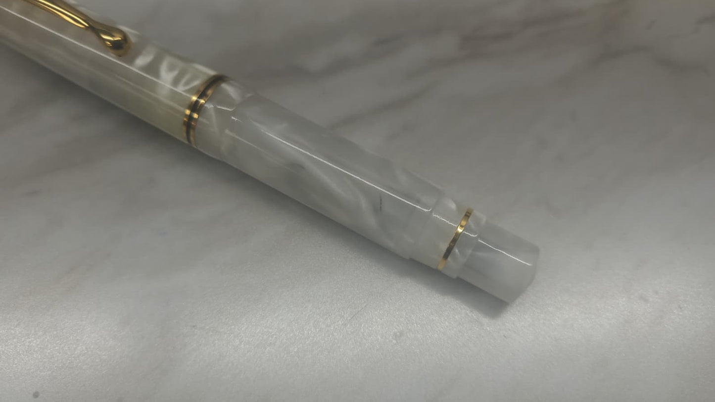 Bexley Jim Gaston White Bear Gold Nib - Fountain Pen